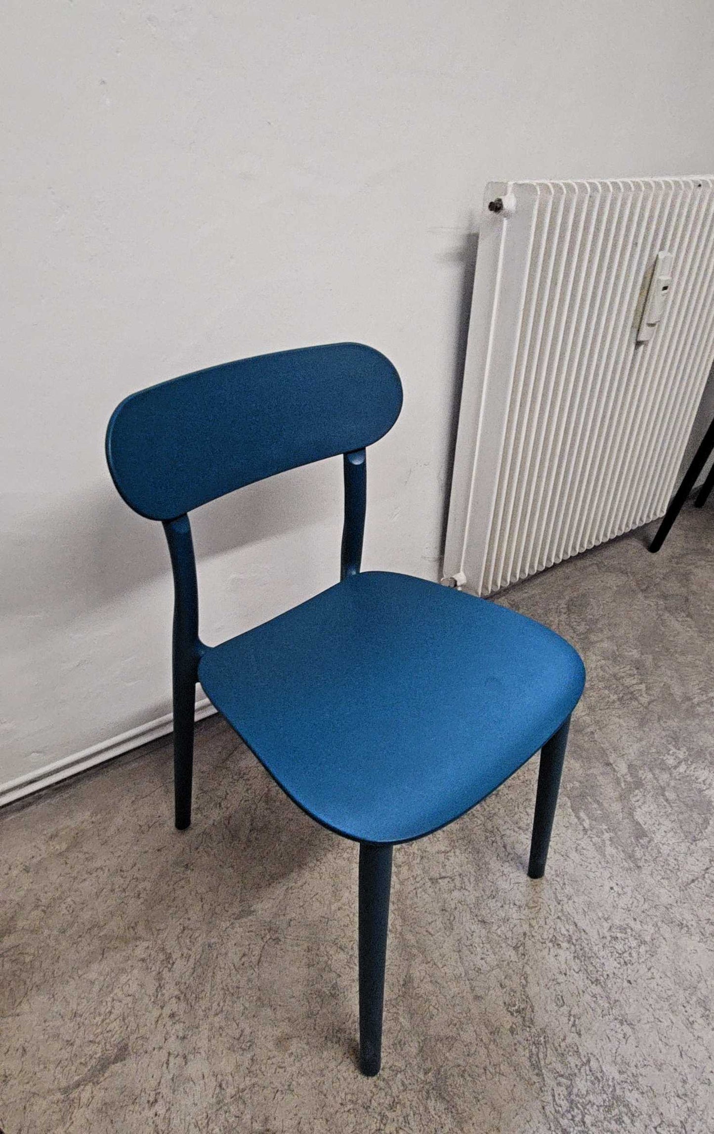 Chaise Bleue Bois