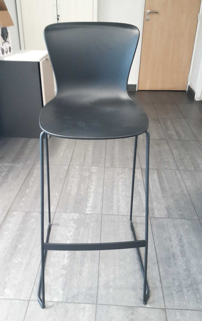 chaise spot-stool noire