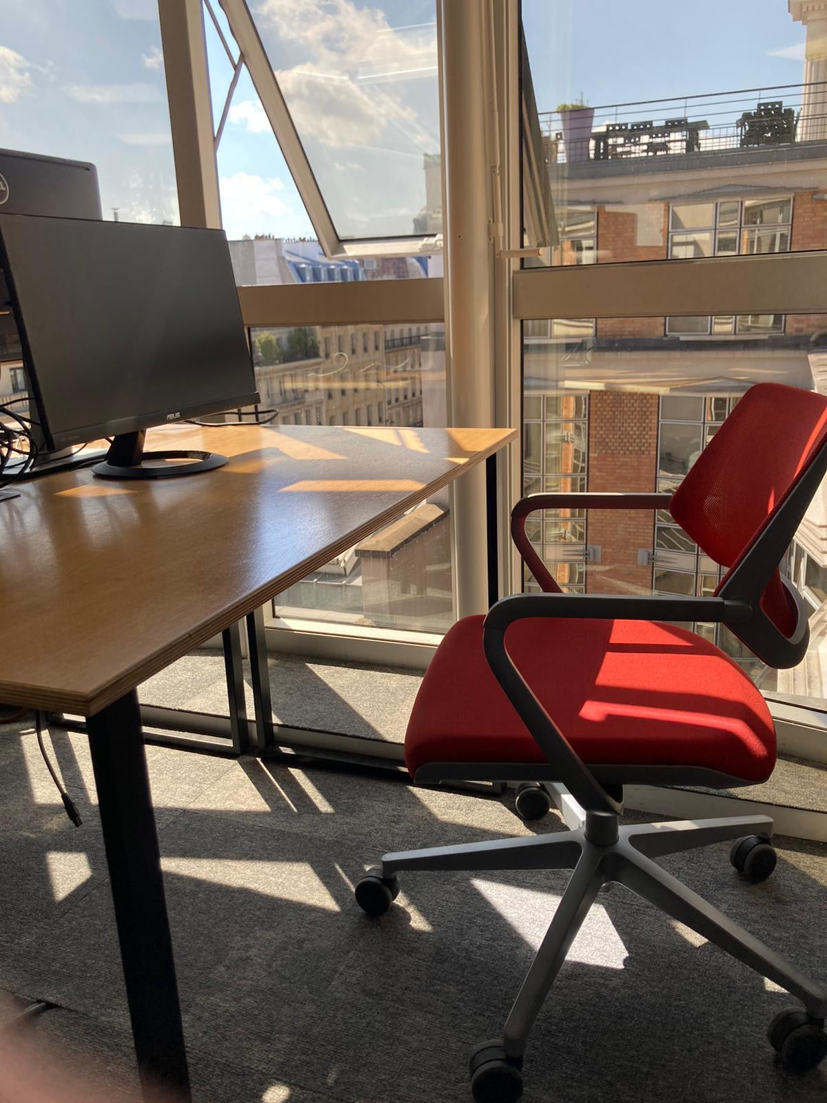 steelcase qivi rouge